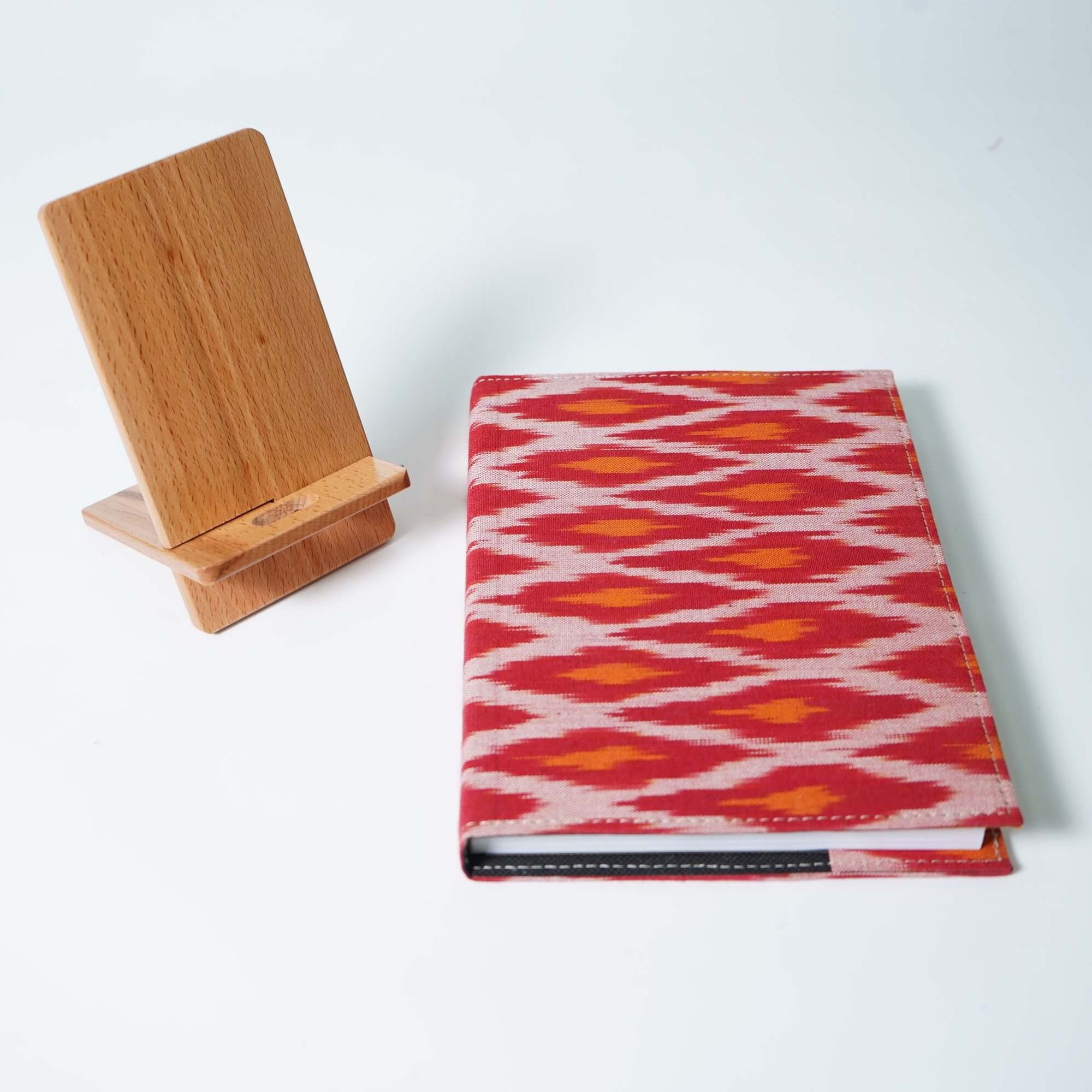 Designer Notebook with Mobile Phone Stand | Haath Ka Bana
