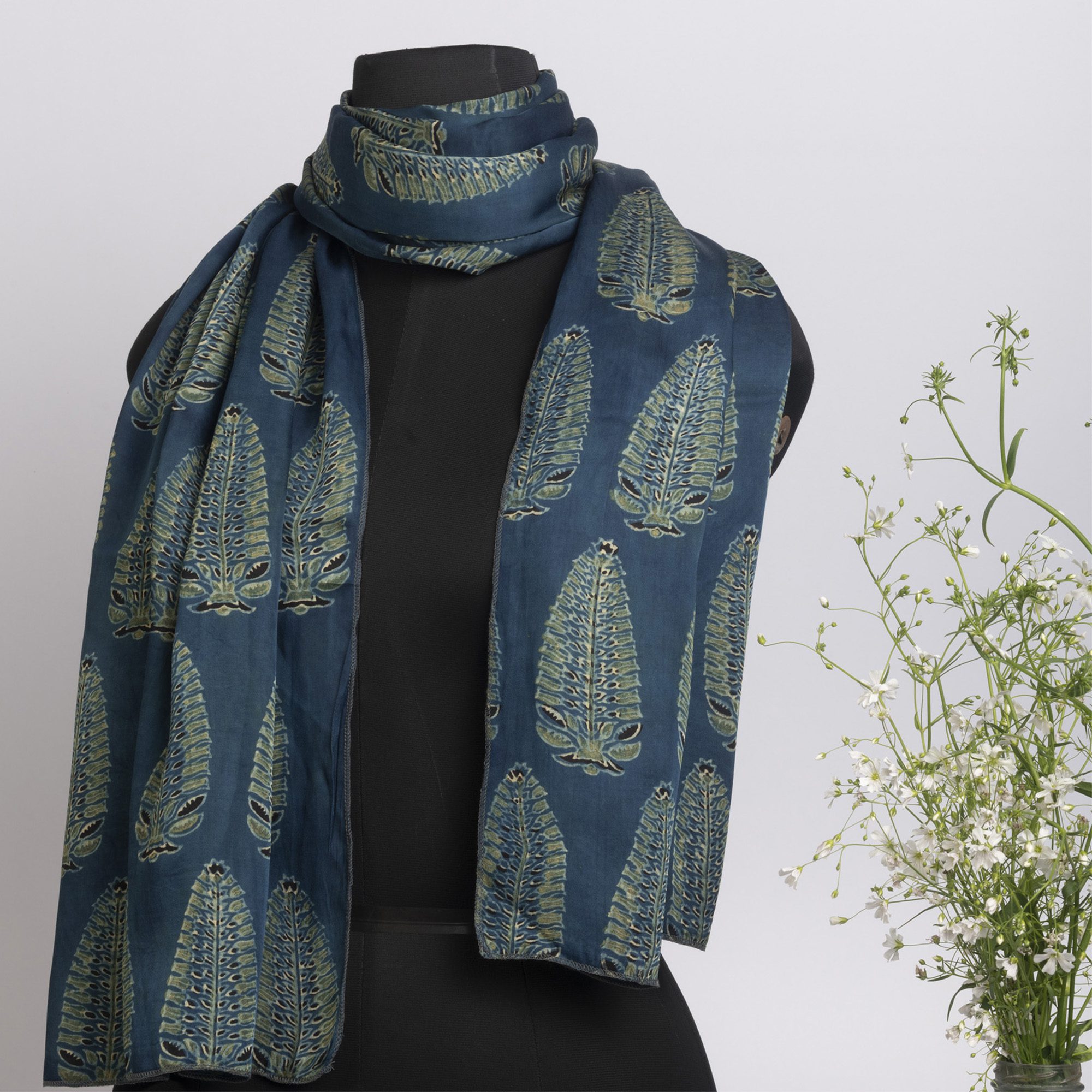 Blue Modal Silk Stole With Leaf Pattern | Haath Ka Banna